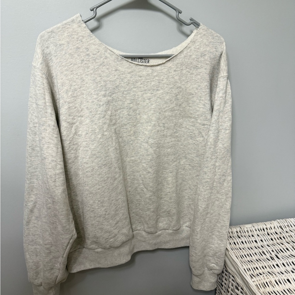 Hollister Size Small Crewneck Light Grey